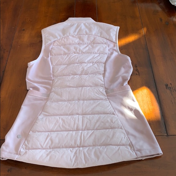 Lululemon-Down for it all vest - Picture 2 of 8